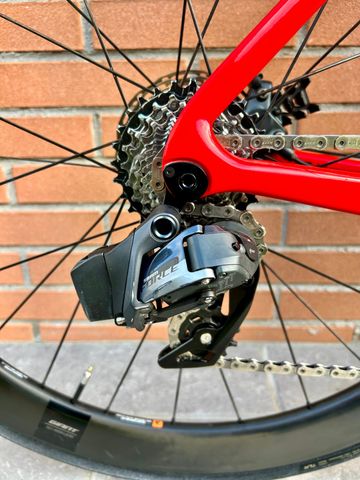 Used Giant Propel SRAM Force eTap AXS 2024 Road & Gravel, Red — image 15 of 15