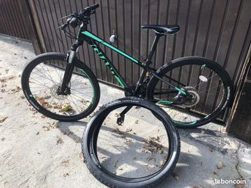 Used Giant VTT 2019 MTB