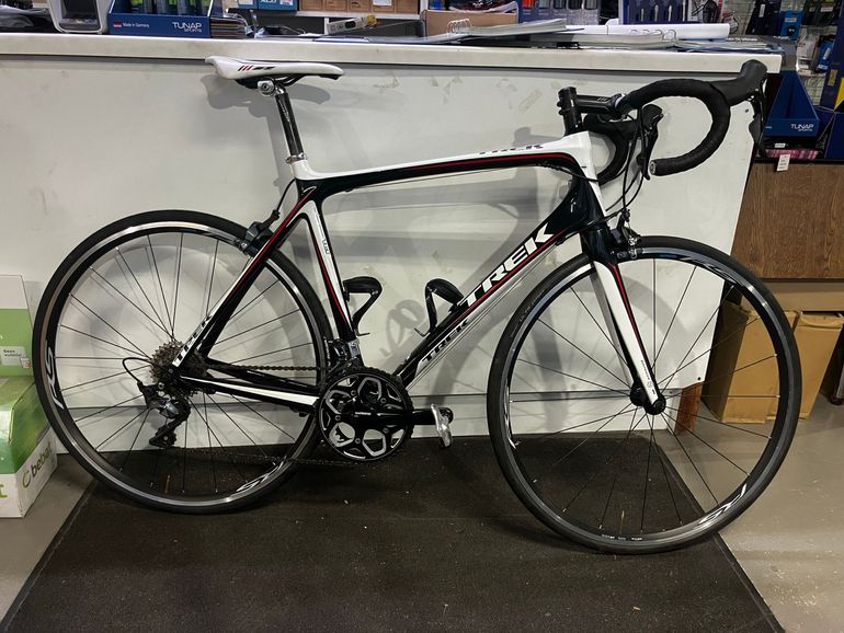 Used Trek Madone 4, 7 2019 Road & Gravel, White — image 1 of 9