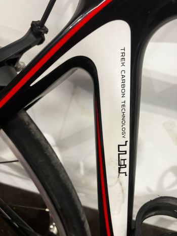 Used Trek Madone 4, 7 2019 Road & Gravel, White — image 5 of 9