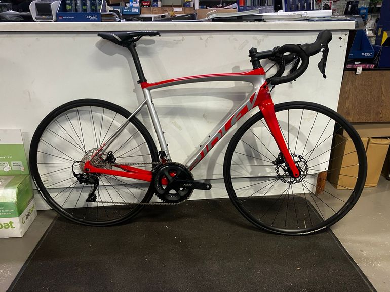Used Ridley Fenix SL Disc 2023 Road & Gravel, Red — image 1 of 9