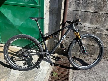 Used ARC8 Evolve Factory 2025 2025 MTB