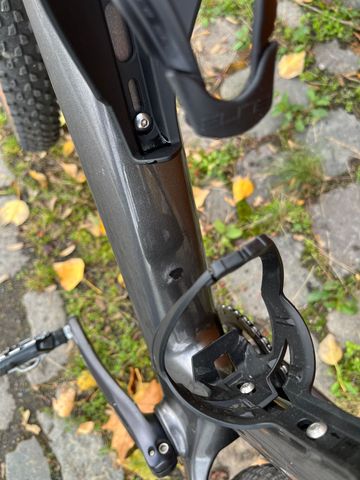 Used Orbea ALMA M20 2022 2022 Mountainbike, Light Gray, 29 — image 12 of 14