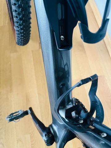 Used Orbea ALMA M20 2022 2022 Mountainbike, Light Gray, 29 — image 7 of 14