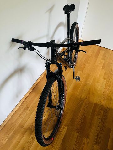 Used Orbea ALMA M20 2022 2022 Mountainbike, Light Gray, 29 — image 5 of 14