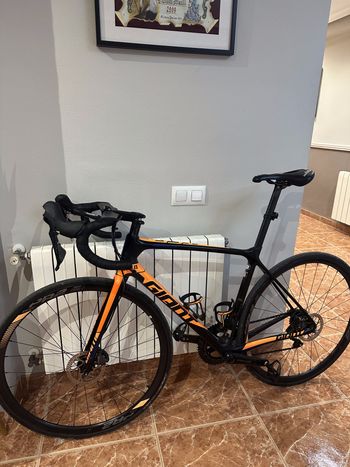 Used Giant TCR Advanced Pro 105 Praxis Carbon 2019 Road & Gravel