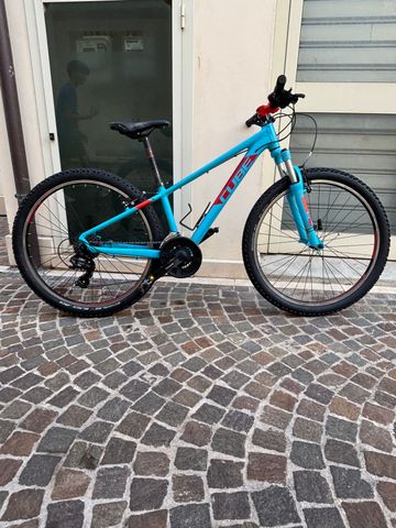 Použité CUBE ACID 260 Bambino 2021 MTB
