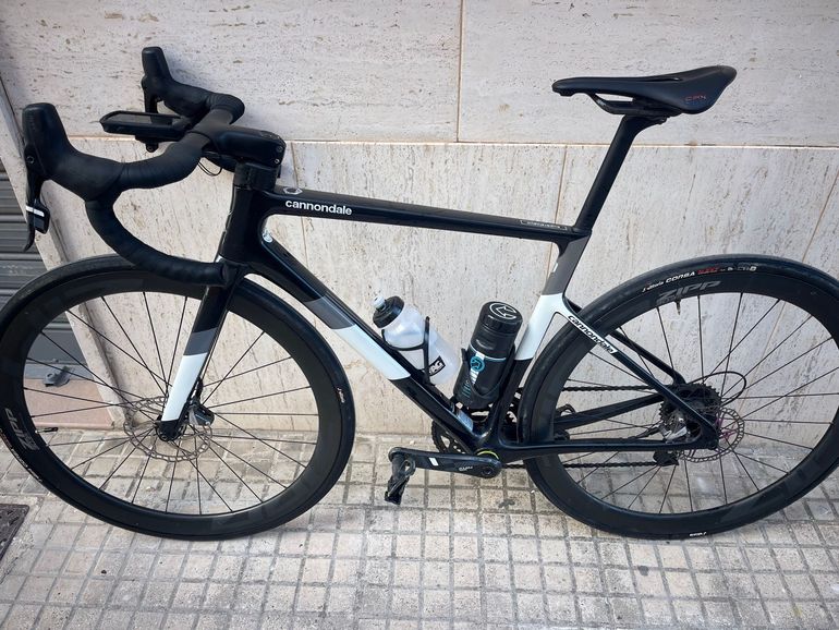 Used Cannondale Supersixevo 2023 Road & Gravel, Black — image 2 of 11