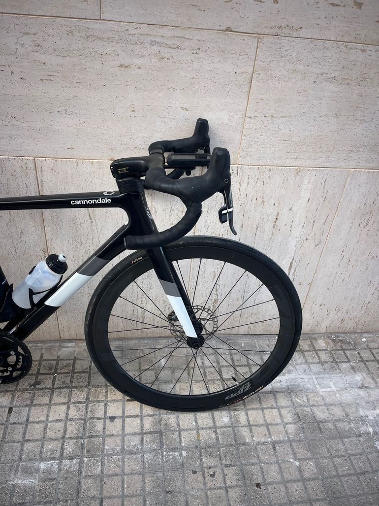 Used Cannondale Supersixevo 2023 Road & Gravel, Black — image 7 of 11