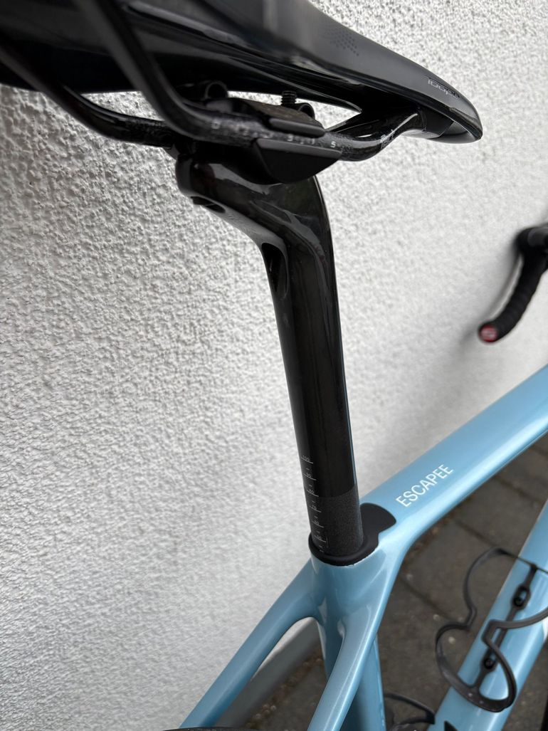 Used ARC8 Escapee DB 2025 Road & Gravel, Blue — image 3 of 9