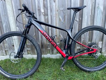 Used Ghost SF LC Universal 2024 Mountainbike, Red — image 6 of 9
