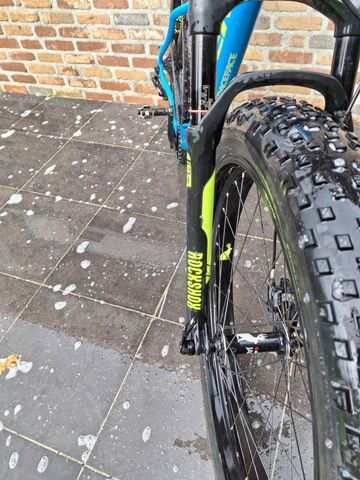 Used Trek Farley 9 2016 2016 Mountainbike, Blue, 27.5 — image 13 of 14