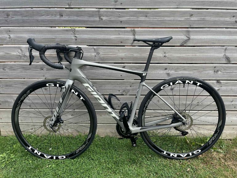 Used Giant Defy Advanced 2 2019 2019 Road & Gravel, Light Gray — image 2 of 6