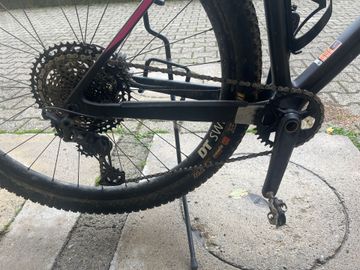Used Canyon Exceed CF SLX 8 2024 2024 Mountainbike, Black, 29 — image 3 of 5