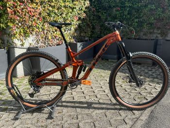 Used Trek Slash 8 Gen 5 2023 2023 MTB