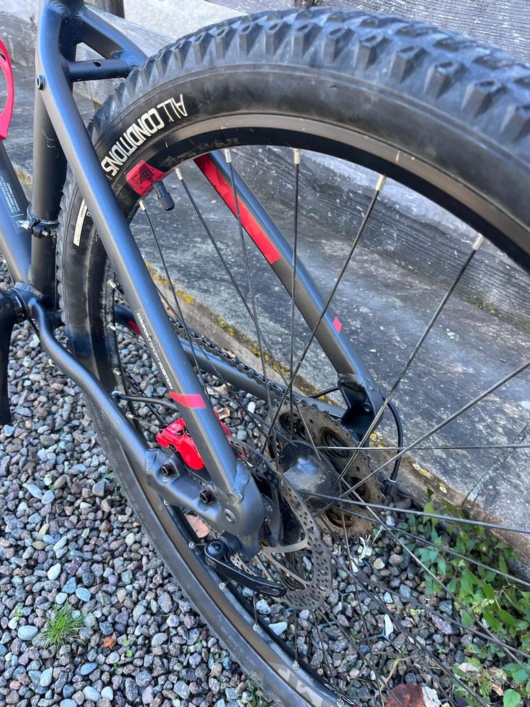 Used ROCKRIDER Mountain Bike Shimano Altus 2020 Mountainbike, Black — image 4 of 8