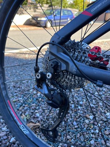 Used ROCKRIDER Mountain Bike Shimano Altus 2020 Mountainbike, Black — image 5 of 8