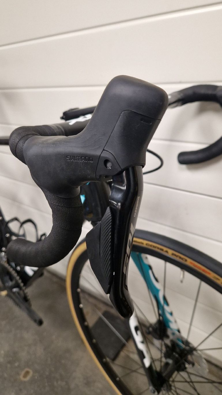 Used Koga Kimera Shimano 105 Di2 2022 Road & Gravel, Black — image 5 of 7