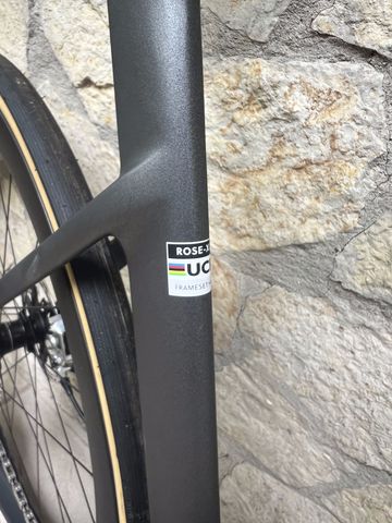 Used Rose Xlite 06 Red AXS 2024 2024 Road & Gravel, Black — image 11 of 13