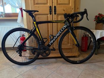 Used Pinarello F8 Team Sky Campagnolo Super Record EPS 2019 2017 Road & Gravel, Black — image 2 of 8