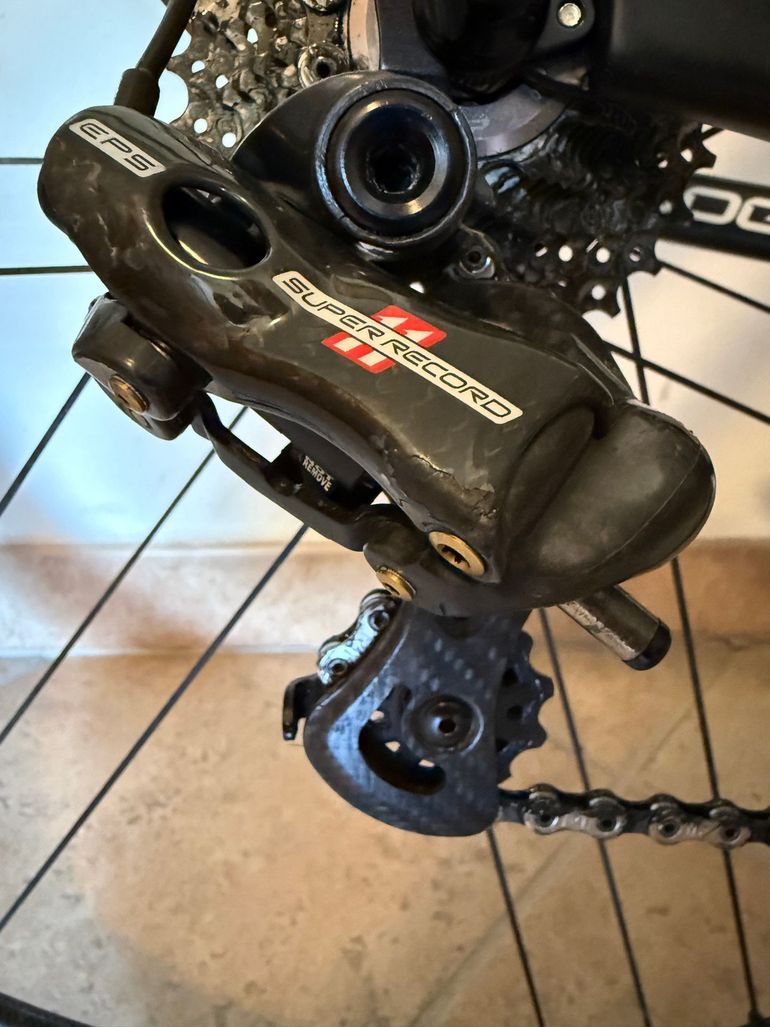 Used Pinarello F8 Team Sky Campagnolo Super Record EPS 2019 2017 Road & Gravel, Black — image 3 of 8