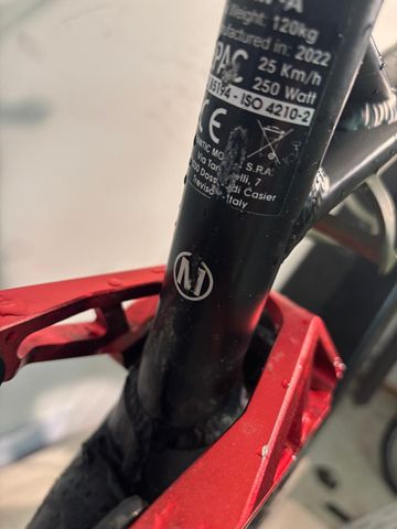 Fantic XXF 2.0 Race 2023 2023 Mountainbike usato, Verde — immagine 3 di 13