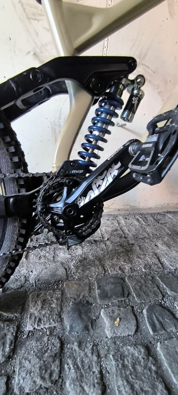 Used Cube Two15 2022 Mountainbike, Black, 27.5 (650B) — image 7 of 7