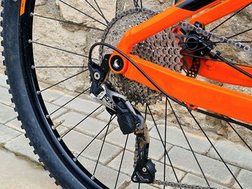 Used Orbea Occam Tr 2022 2022 Mountainbike, Orange, 29 — image 3 of 6
