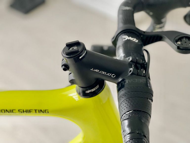 Used Giant Shimano 2011 Road & Gravel, Orange — image 3 of 4
