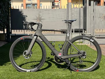 Used Scott Foil Shimano Dura Ace Di2 2024 Road & Gravel, Black — image 13 of 14