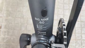 Gebrauchtes Merida BIG NINE 60 2022 2022 Mountainbike, Hellgrau, 29 — Bild 9 von 9