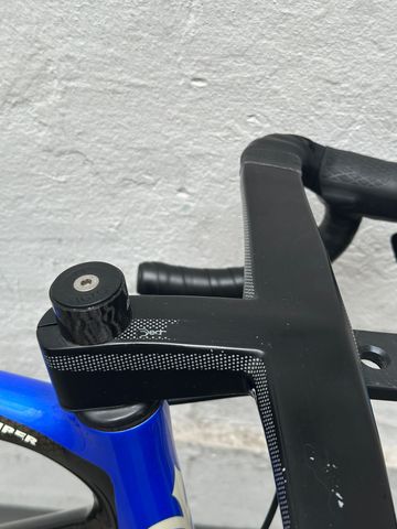 Used Wilier Izoard 2010 Road & Gravel, Blue — image 18 of 22