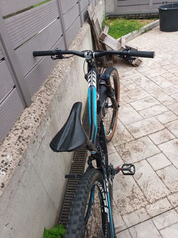 Used Specialized Enduro Elite 650b 2015 2015 Mountainbike, Black, 27.5 — image 6 of 6