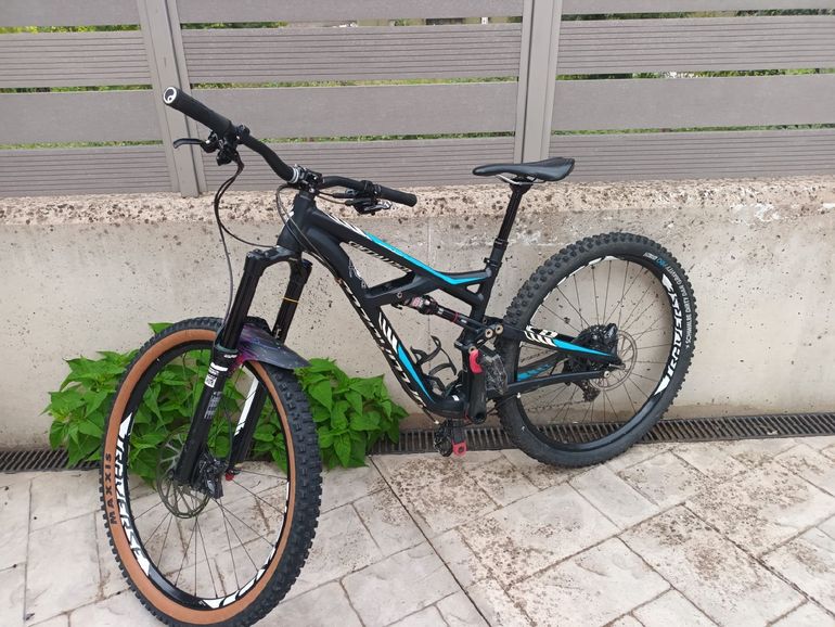Used Specialized Enduro Elite 650b 2015 2015 Mountainbike, Black, 27.5 — image 2 of 6