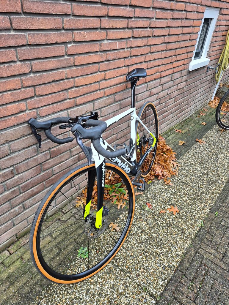 Used Cervélo S3d Ultegra Ui2 6870 2017 2017 Road & Gravel, White — image 2 of 6
