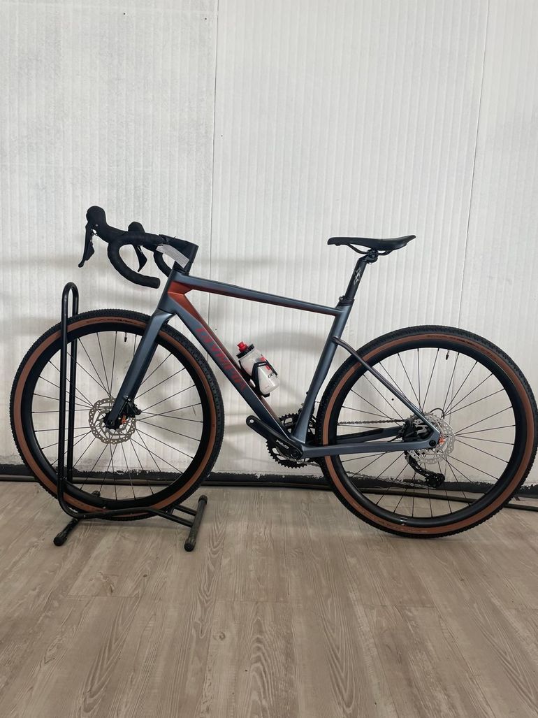 Used Olympia Olympia Challenge 2025 Road & Gravel, Light Gray — image 5 of 6