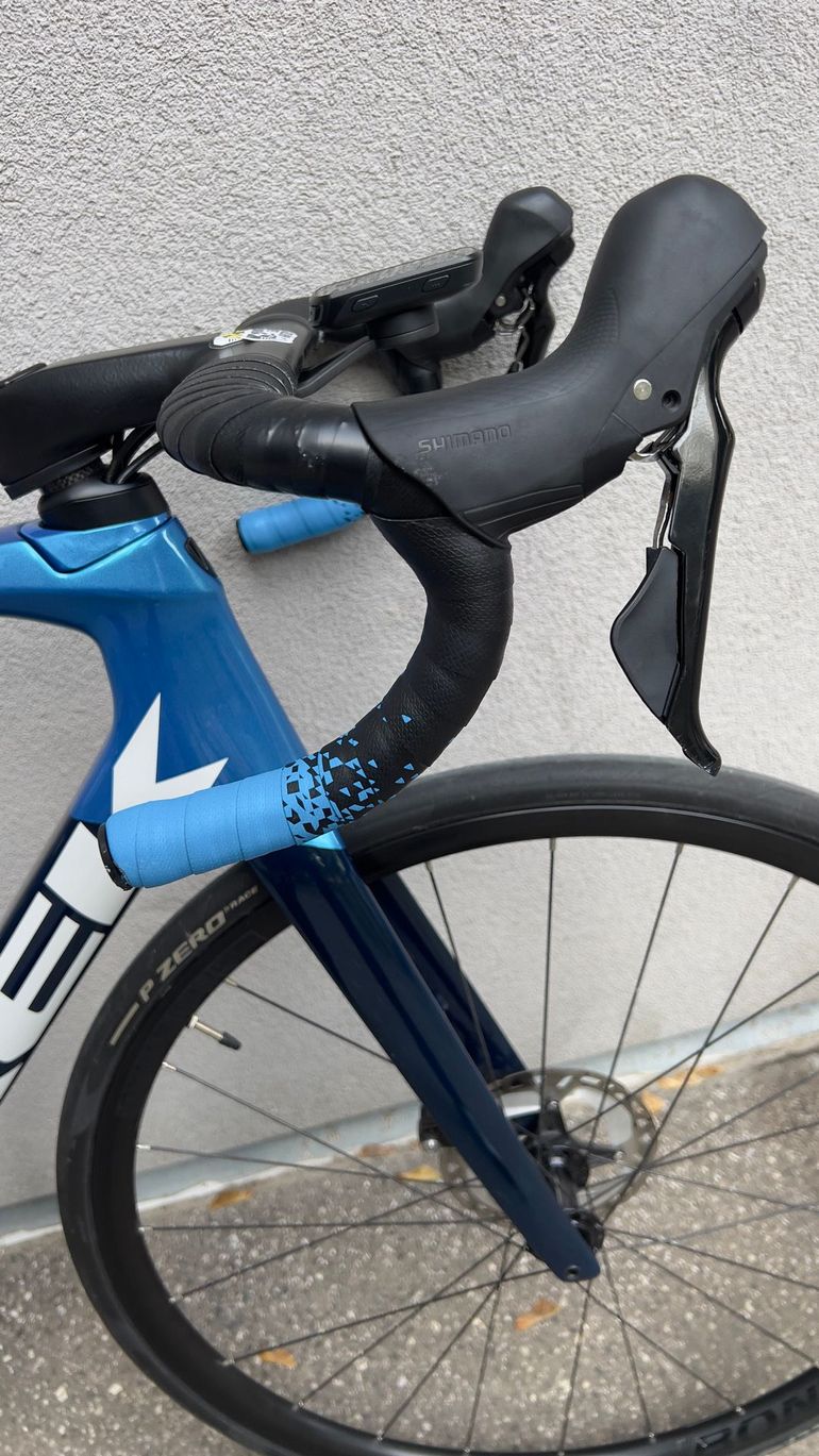 Used Trek Emonda Shimano Ultegra 2022 Road & Gravel, Blue — image 8 of 11