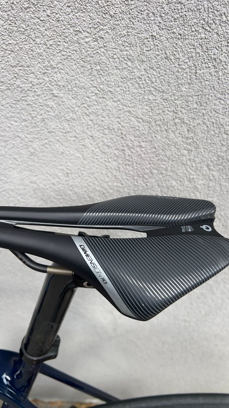 Used Trek Emonda Shimano Ultegra 2022 Road & Gravel, Blue — image 5 of 11