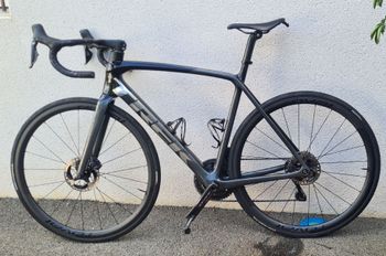 Used Trek Émonda SLR 9 2023 2023 Road & Gravel