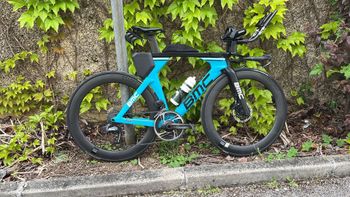Used BMC Timemachine 01 DISC ONE 2022 2022 Road & Gravel, Blue — image 3 of 8