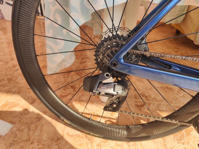 Used Scott Addict RC 20 2021 2021 Road & Gravel, Blue — image 2 of 8
