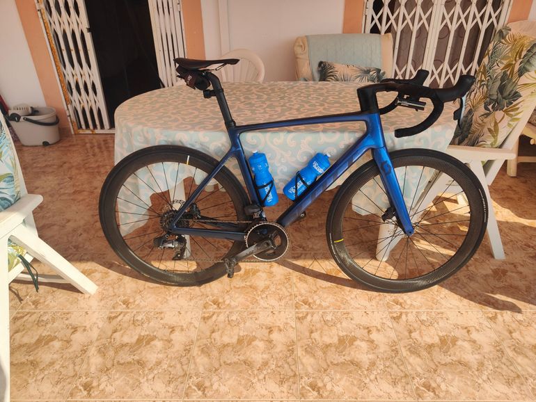 Used Scott Addict RC 20 2021 2021 Road & Gravel, Blue — image 6 of 8