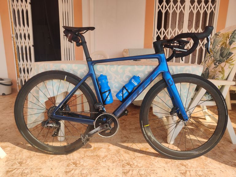 Used Scott Addict RC 20 2021 2021 Road & Gravel, Blue — image 7 of 8