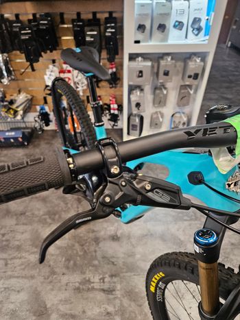 Used Yeti T1 2024 Mountainbike, Blue — image 4 of 9