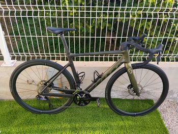 Used Scott Addict RC 40 2024 2024 Road & Gravel