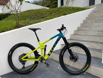 Used Trek Remedy 9.8 2020 2020 MTB