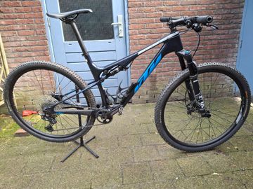 Used KTM SCARP ELITE 2021 2021 Mountainbike, Blue, 29 — image 1 of 8