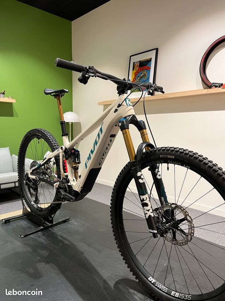 Použité Pivot Shuttle AM Pro XO T.M 2024 Mountainbike — obrázek 4 z 5