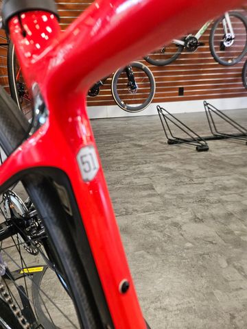 Used Cannondale Synapse Carbon 2 RLE 2023 2023 Road & Gravel, Red — image 9 of 9