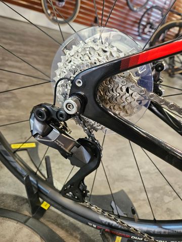 Used Cannondale Synapse Carbon 2 RLE 2022 2022 Road & Gravel, Red — image 4 of 8
